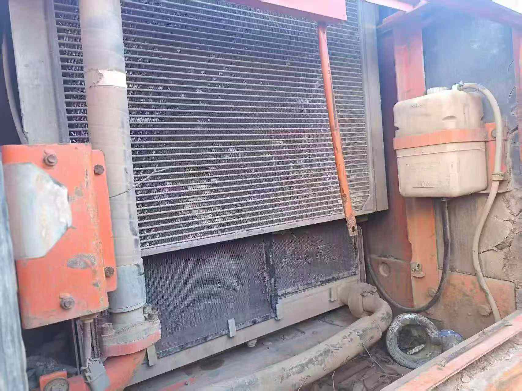 Buy Doosan DH300-7 Used Excavator / 5 Buy Doosan DH300-7 Used Excavator / 5