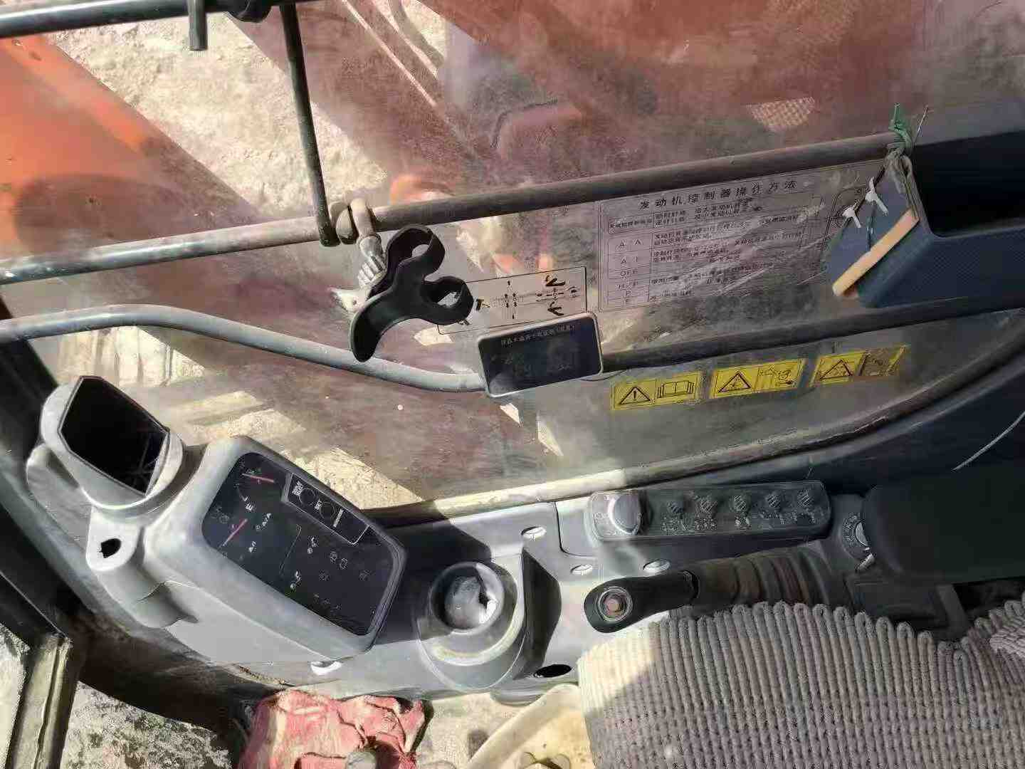 Buy Hitachi EX200 Used Excavator / 9 Buy Hitachi EX200 Used Excavator / 9