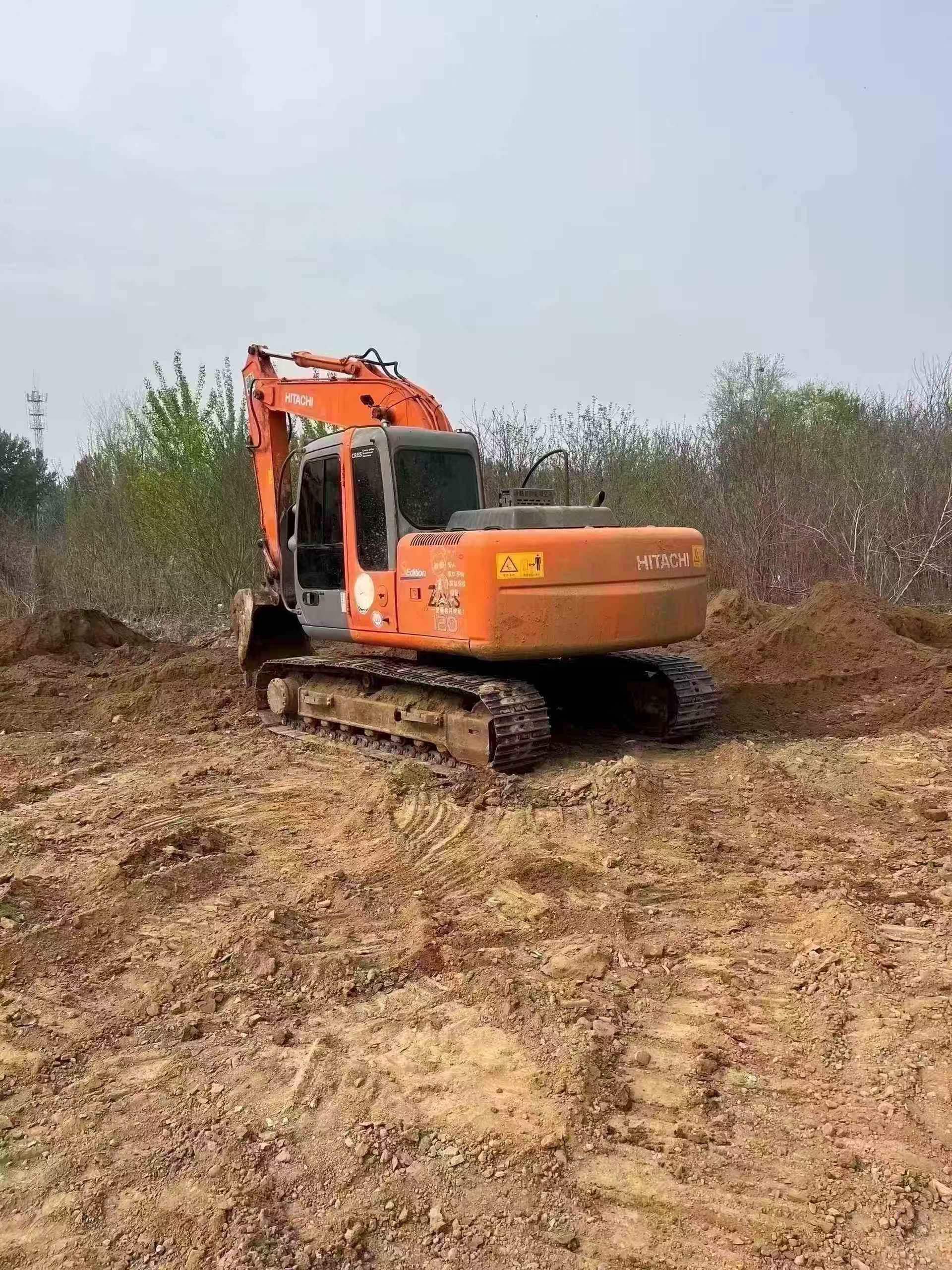 Buy Hitachi EX120-6 Used Excavator / 3 Buy Hitachi EX120-6 Used Excavator / 3