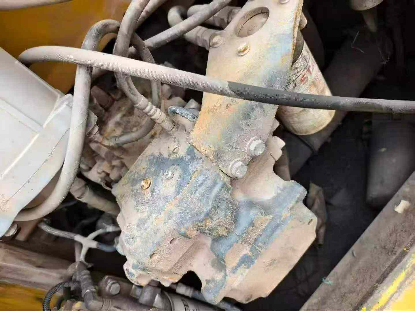 Buy Komatsu PC240-6 Used Excavator / 3 Buy Komatsu PC240-6 Used Excavator / 3