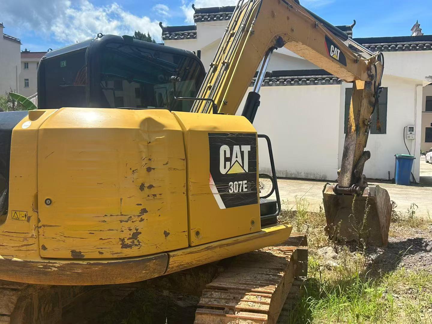 Buy Caterpillar 307B Used Excavator / 1