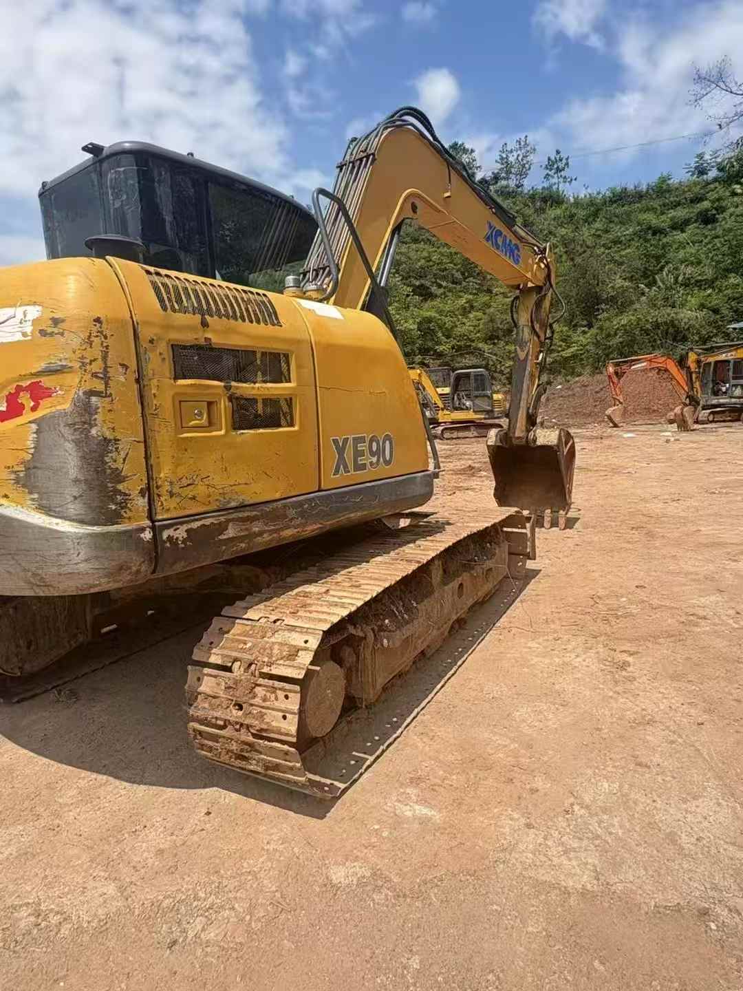 Buy XCMG XE75C Used Excavator / 3 Buy XCMG XE75C Used Excavator / 3