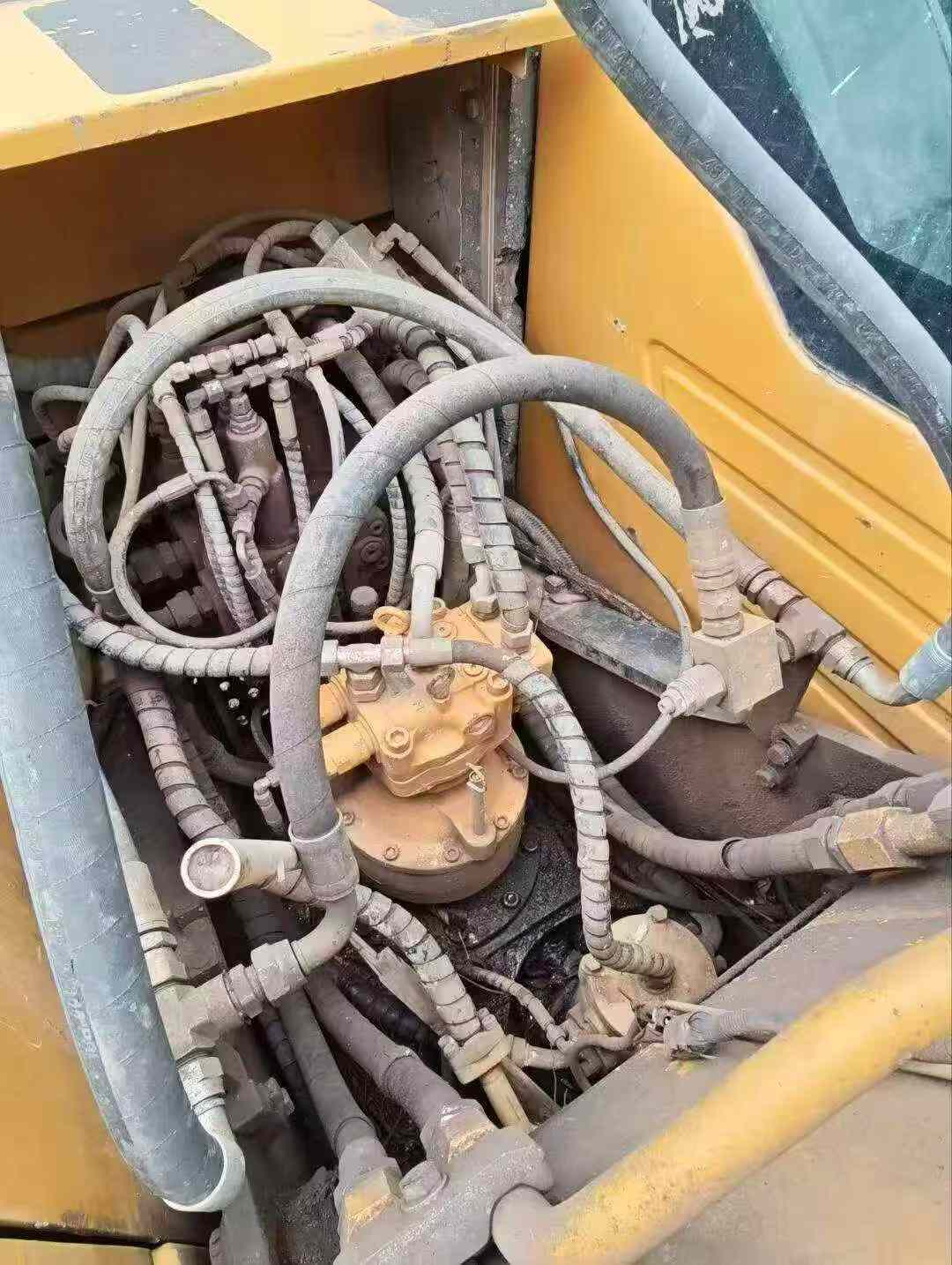Buy Sany SY125C Used Excavator / 6 Buy Sany SY125C Used Excavator / 6