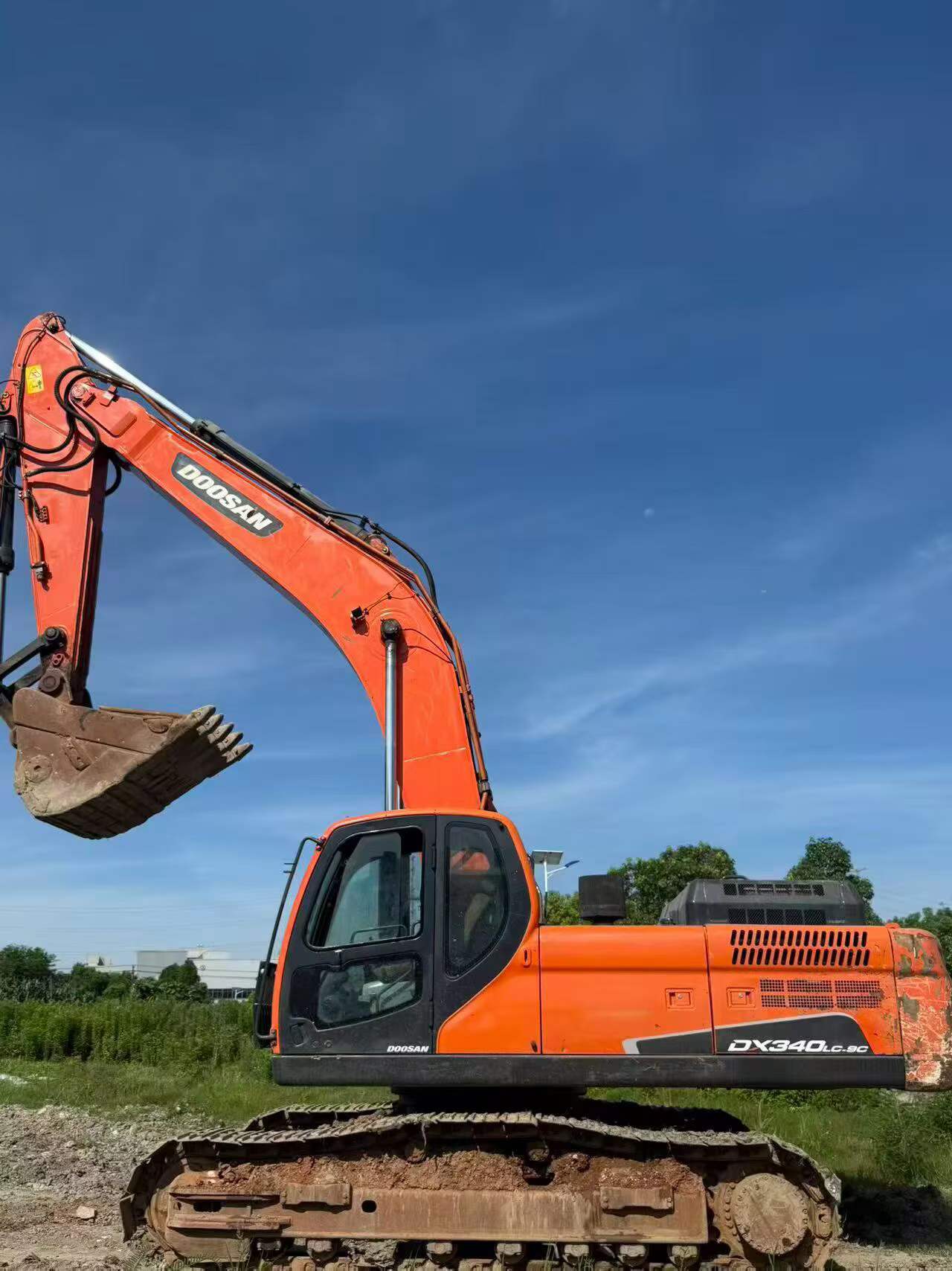 شراء Doosan DX340LC-9C مستعمل حفارة شراء Doosan DX340LC-9C مستعمل حفارة