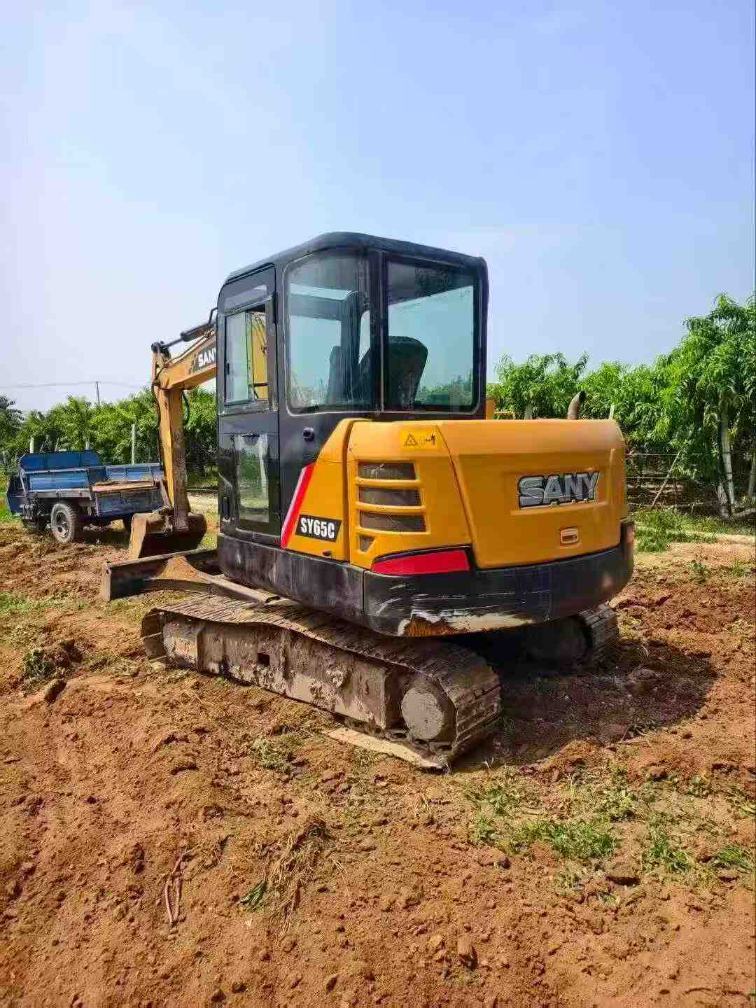 Buy Sany SY60 Used Excavator / 8 Buy Sany SY60 Used Excavator / 8