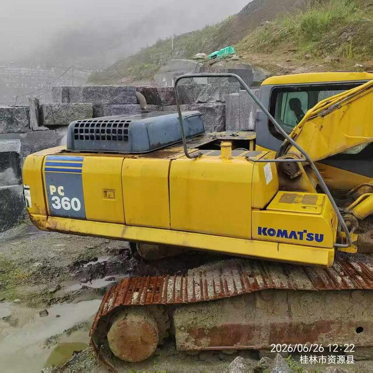 Buy Komatsu PC360-7 Used Excavator / 1