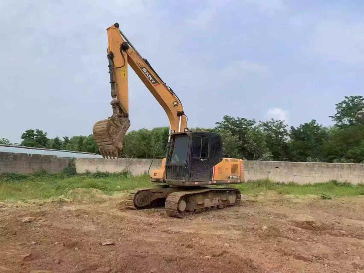 Buy Sany SY135-8S Used Excavator / 1