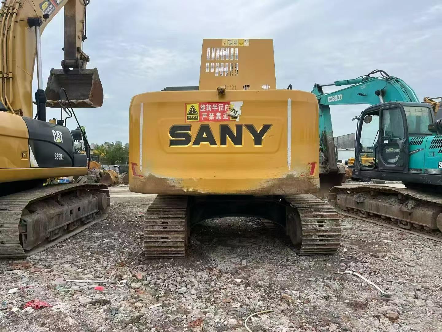 Buy Sany SY235C Used Excavator / 4 Buy Sany SY235C Used Excavator / 4