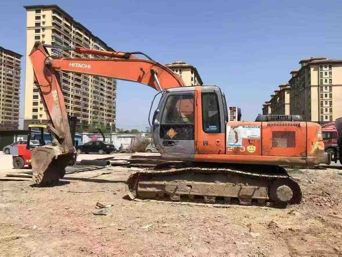 Buy Hitachi EX200 Used Excavator / 3 Buy Hitachi EX200 Used Excavator / 3