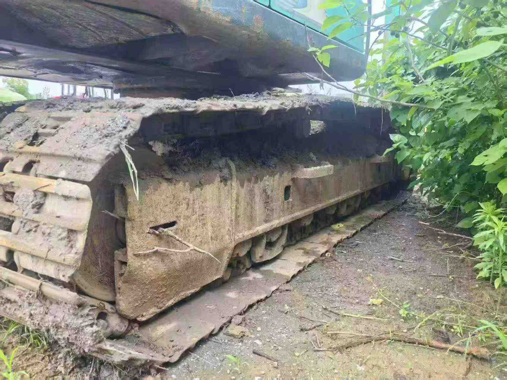 Buy Kobelco SK210 Used Excavator / 4