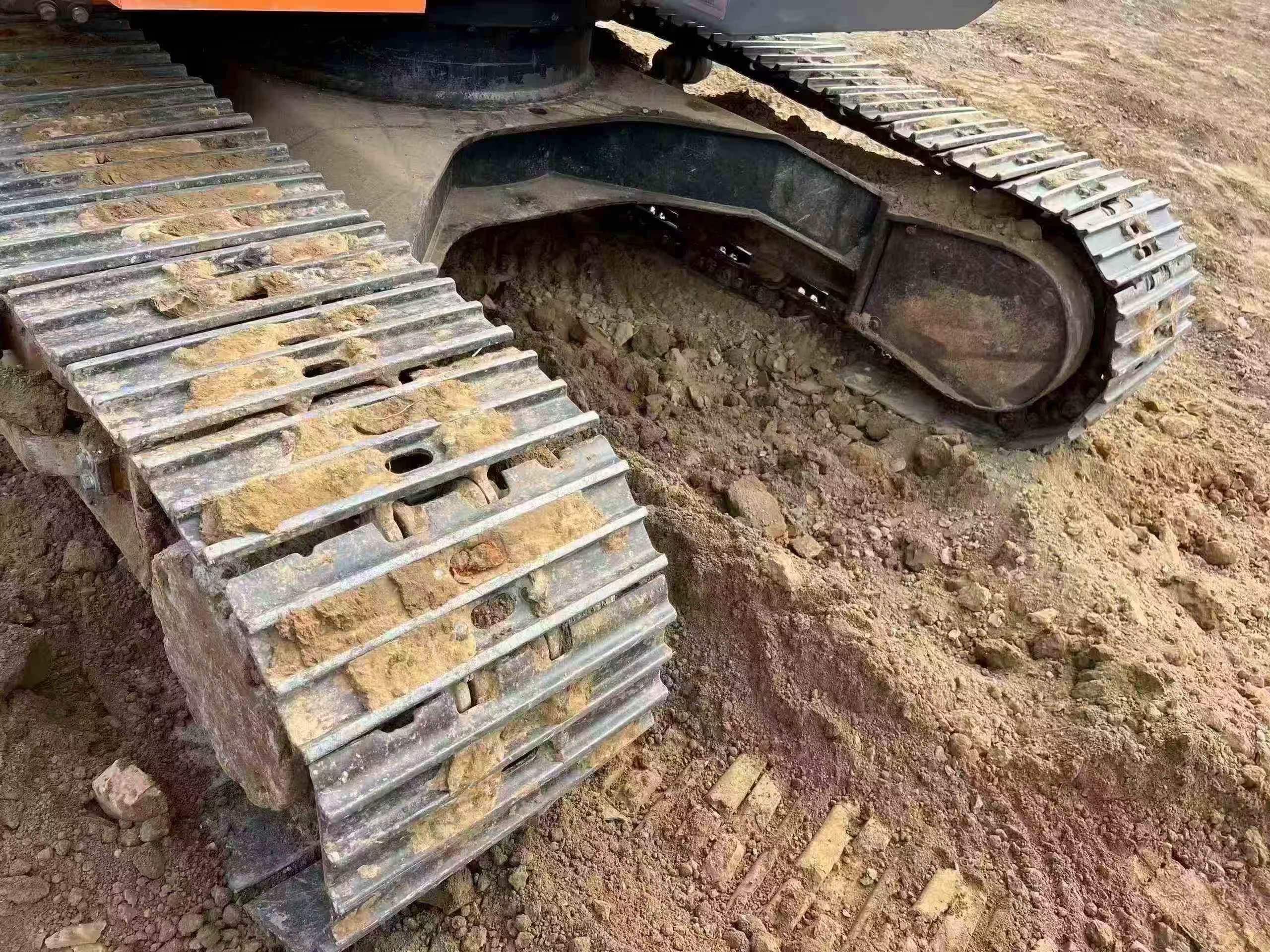 Buy Hitachi EX120-6 Used Excavator / 5 Buy Hitachi EX120-6 Used Excavator / 5