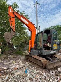 Buy Doosan DH60 Used Excavator / 2 Buy Doosan DH60 Used Excavator / 2