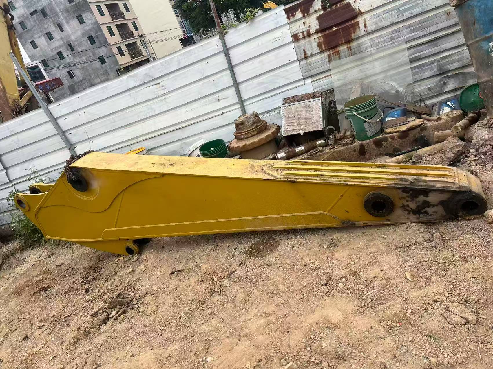Buy Sumitomo SH200A1 Used Excavator / 5 Buy Sumitomo SH200A1 Used Excavator / 5