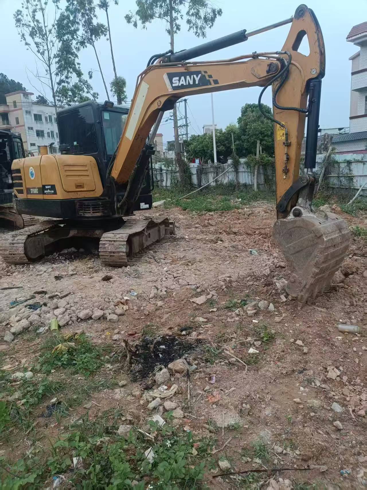 Buy Sany SY55 Used Excavator / 2 Buy Sany SY55 Used Excavator / 2