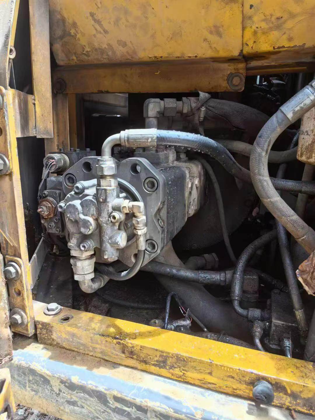 Buy Volvo EC140 Used Excavator / 2