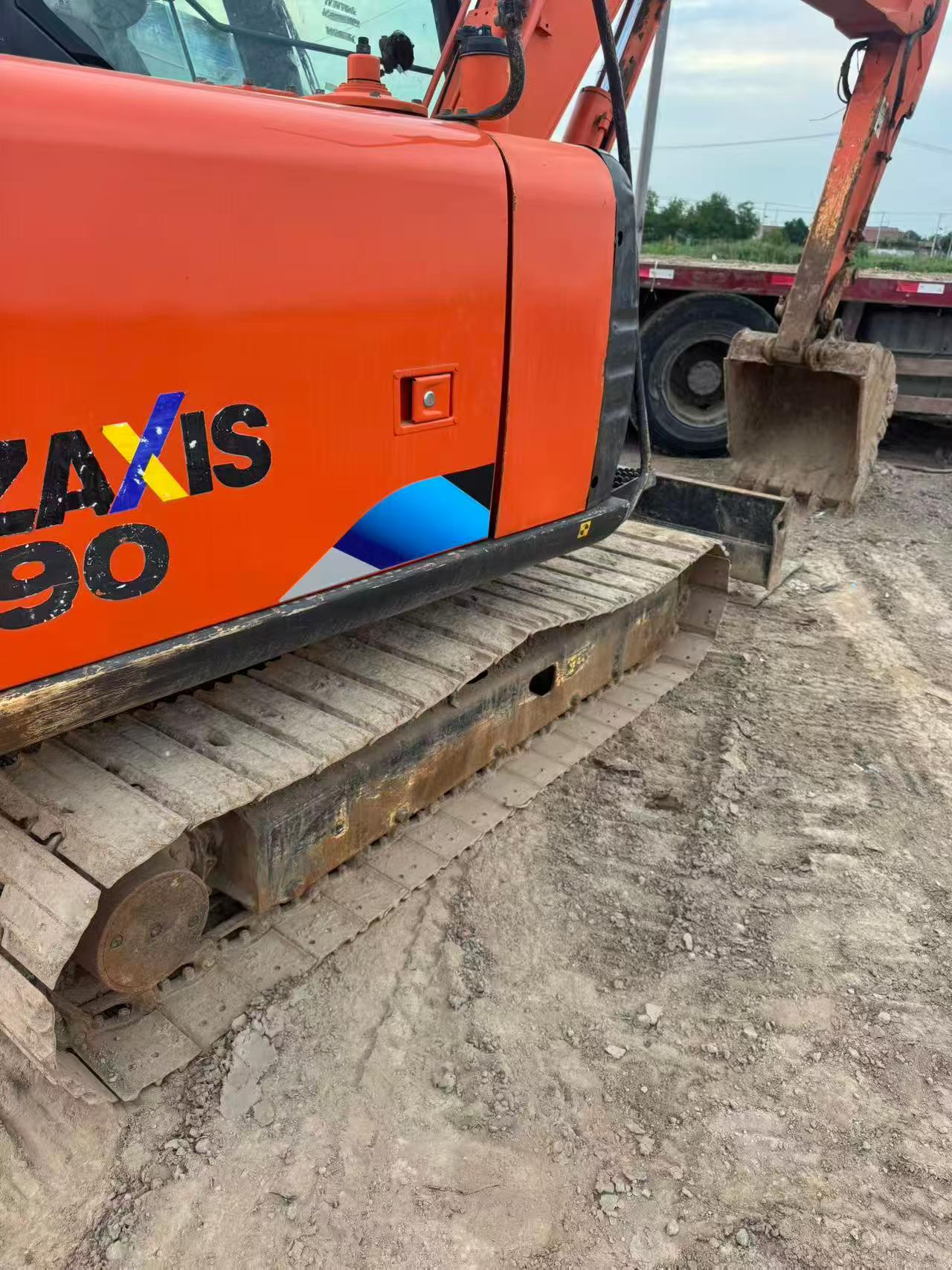 Buy Hitachi ZX60 Used Excavator / 5 Buy Hitachi ZX60 Used Excavator / 5