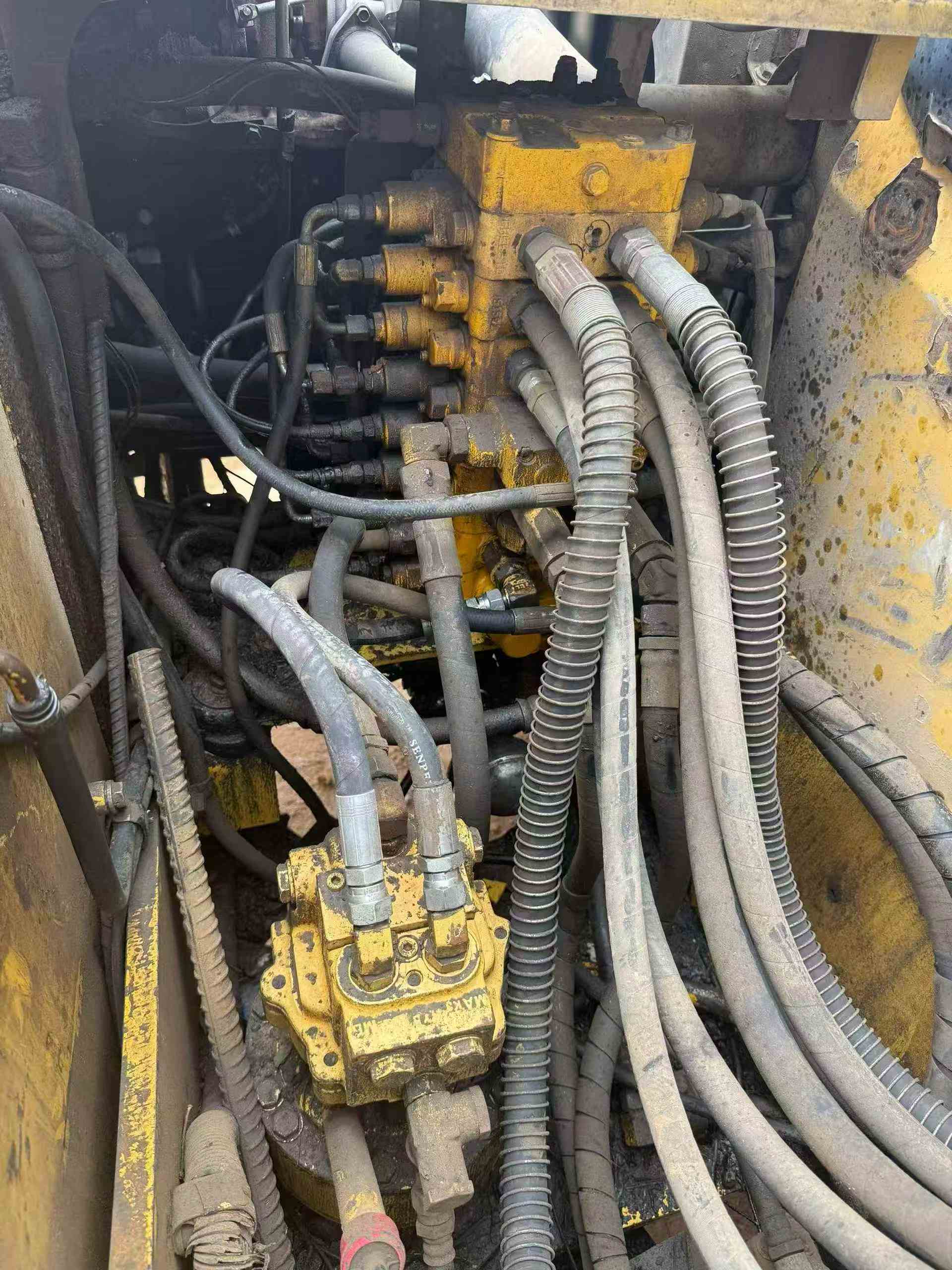 Buy Komatsu PC110-7 Used Excavator / 5