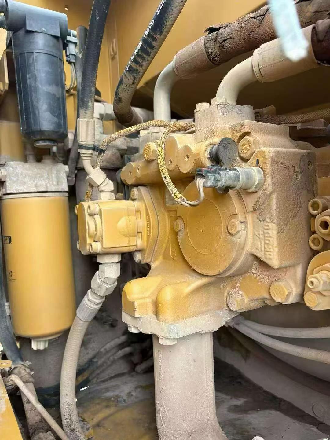 Buy Caterpillar 320D Used Excavator / 7 Buy Caterpillar 320D Used Excavator / 7