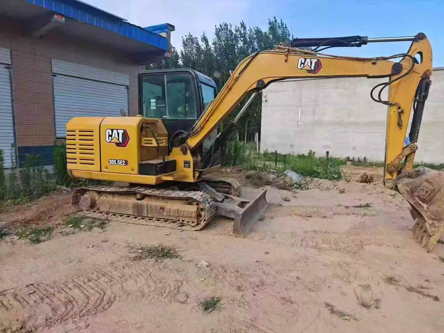 Buy Caterpillar 305.5 Used Excavator / 1
