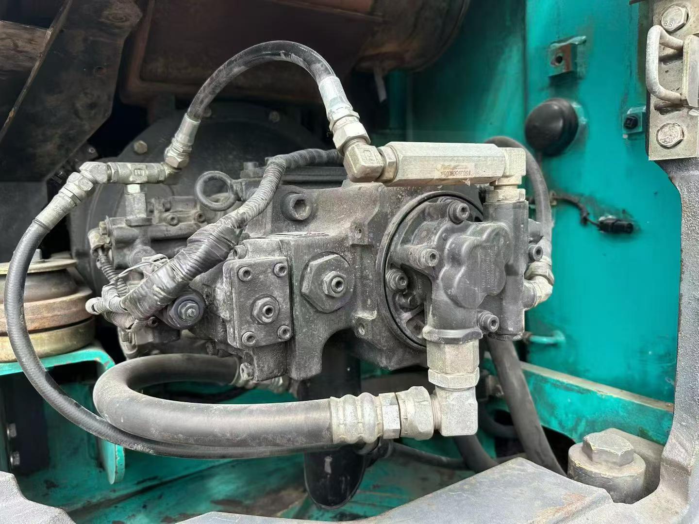 Buy Kobelco SK135 Used Excavator / 4 Buy Kobelco SK135 Used Excavator / 4