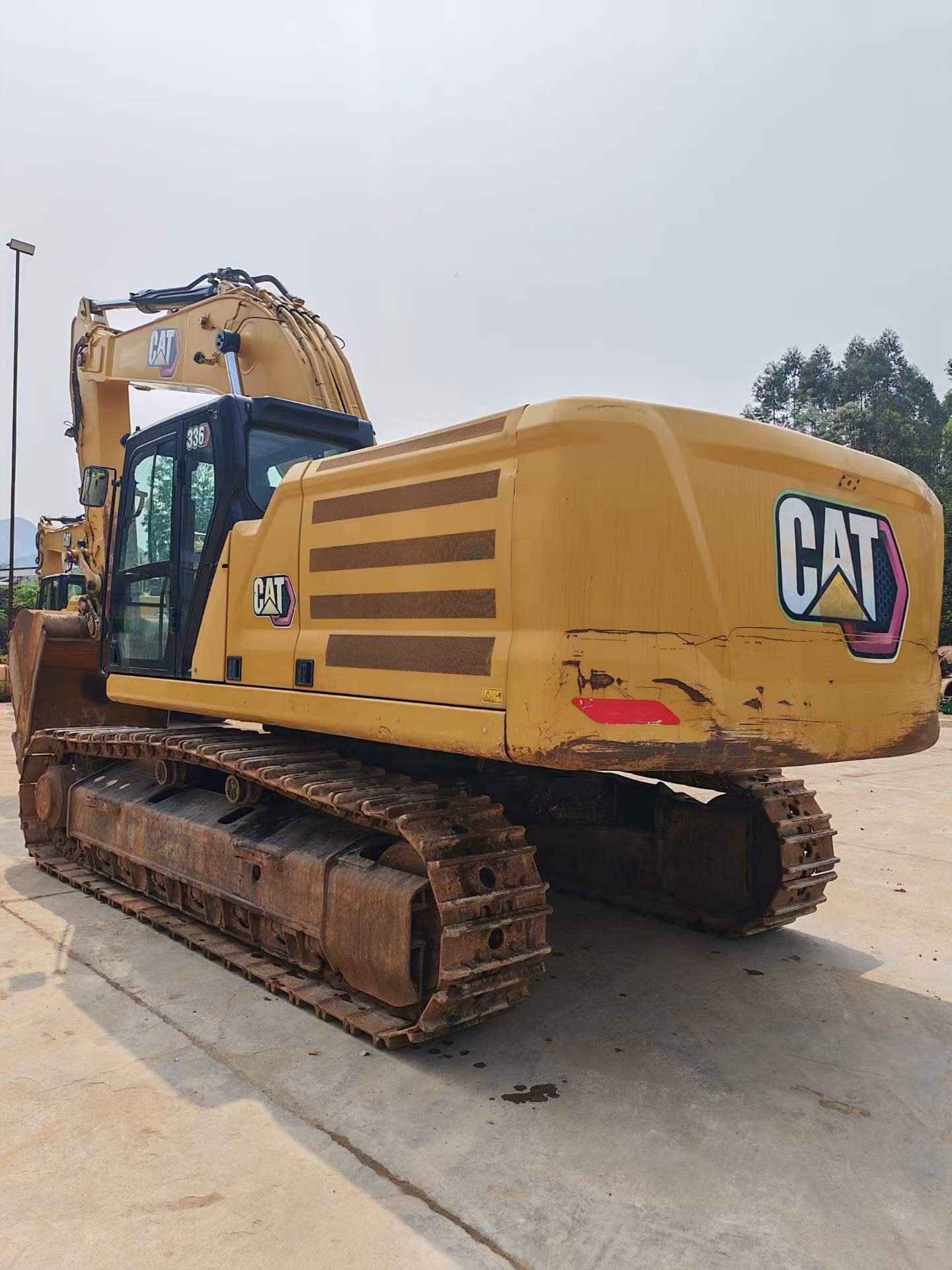 Buy Caterpillar 336E Used Excavator / 1