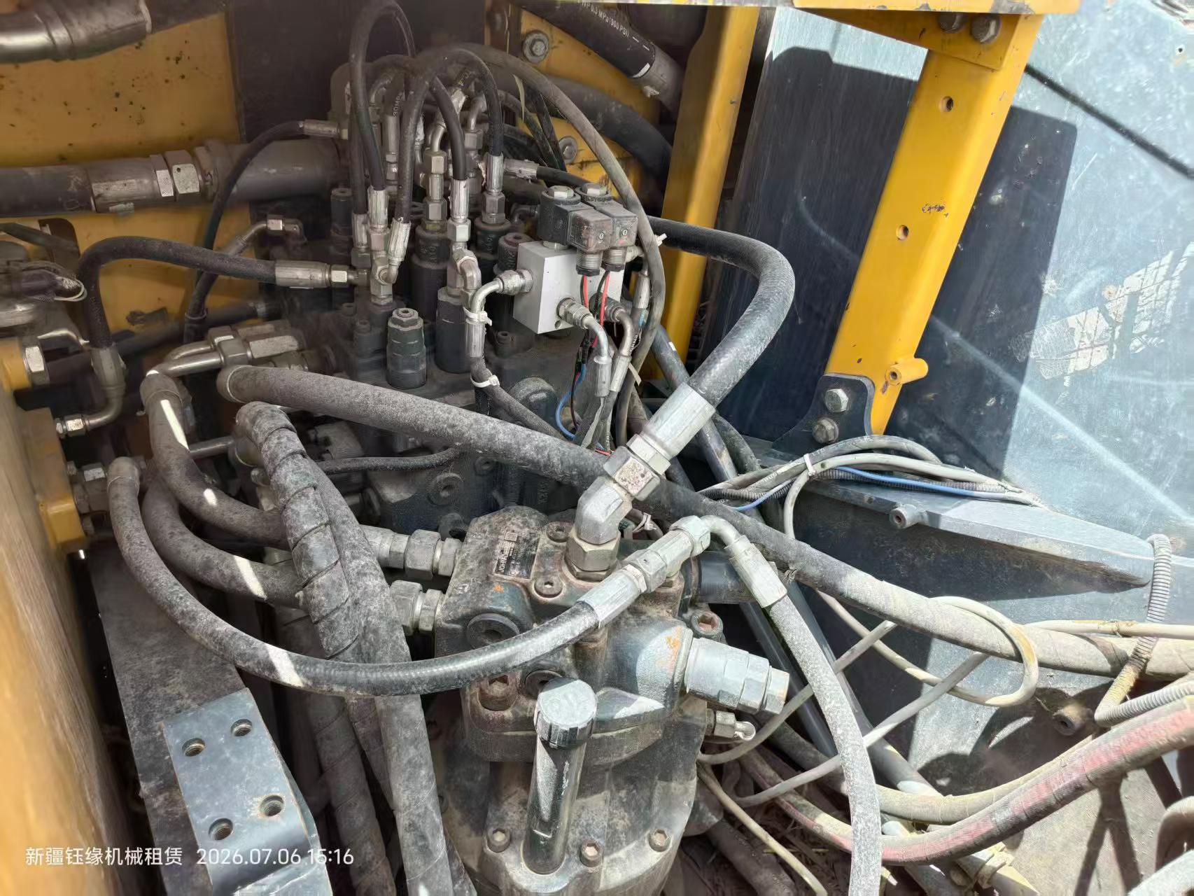 Buy JohnDeere E130 Used Excavator / 7 Buy JohnDeere E130 Used Excavator / 7