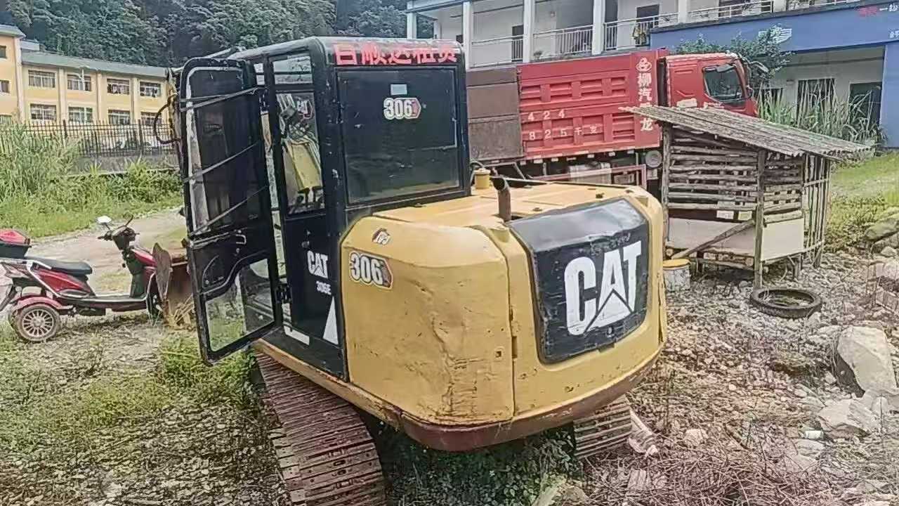 Buy Caterpillar 306D Used Excavator / 1