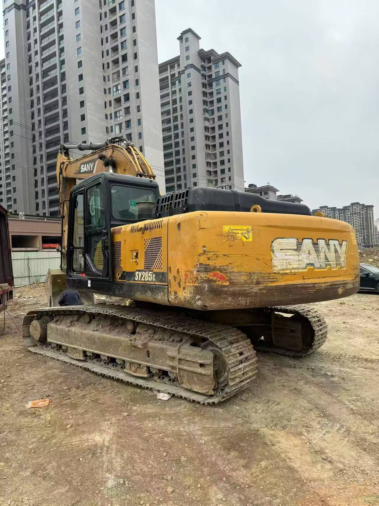 Buy Sany SY265C Used Excavator / 1
