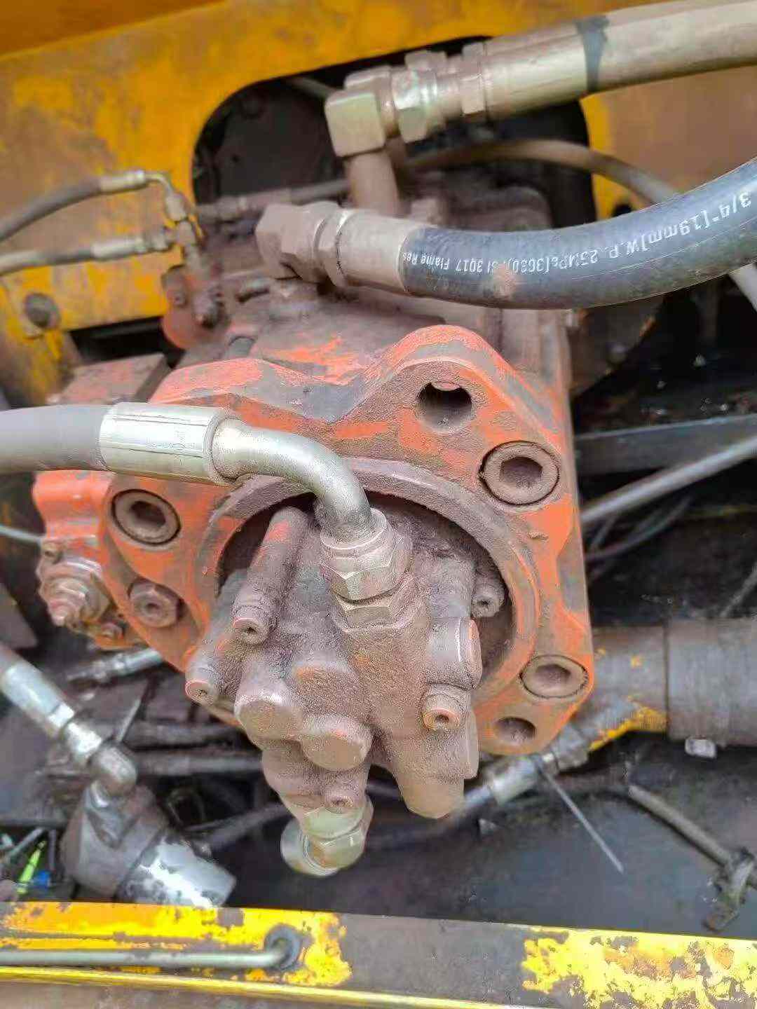 Buy Hyundai R225-7 Used Excavator / 7 Buy Hyundai R225-7 Used Excavator / 7