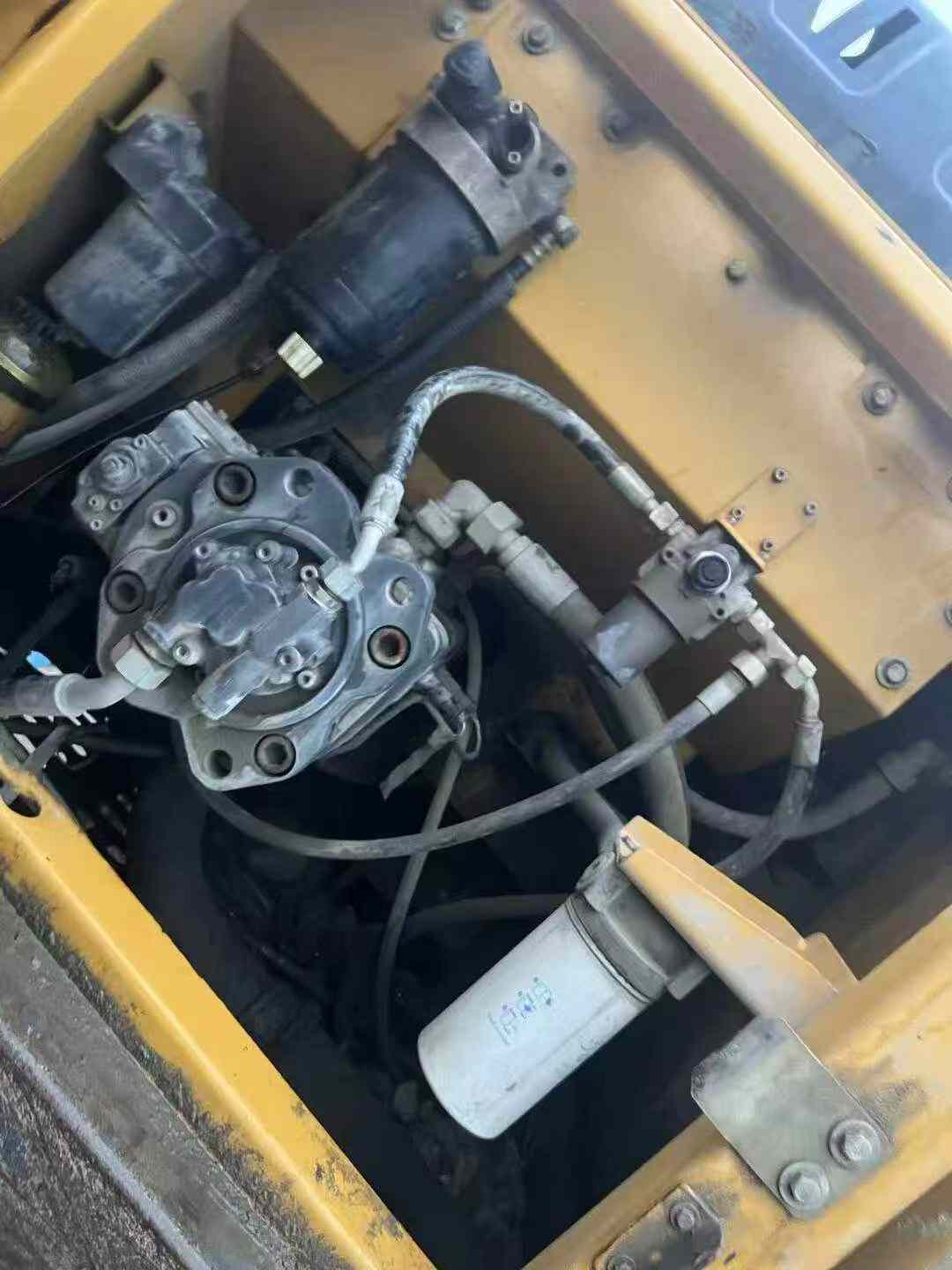 Buy XCMG XE200 Used Excavator / 6 Buy XCMG XE200 Used Excavator / 6
