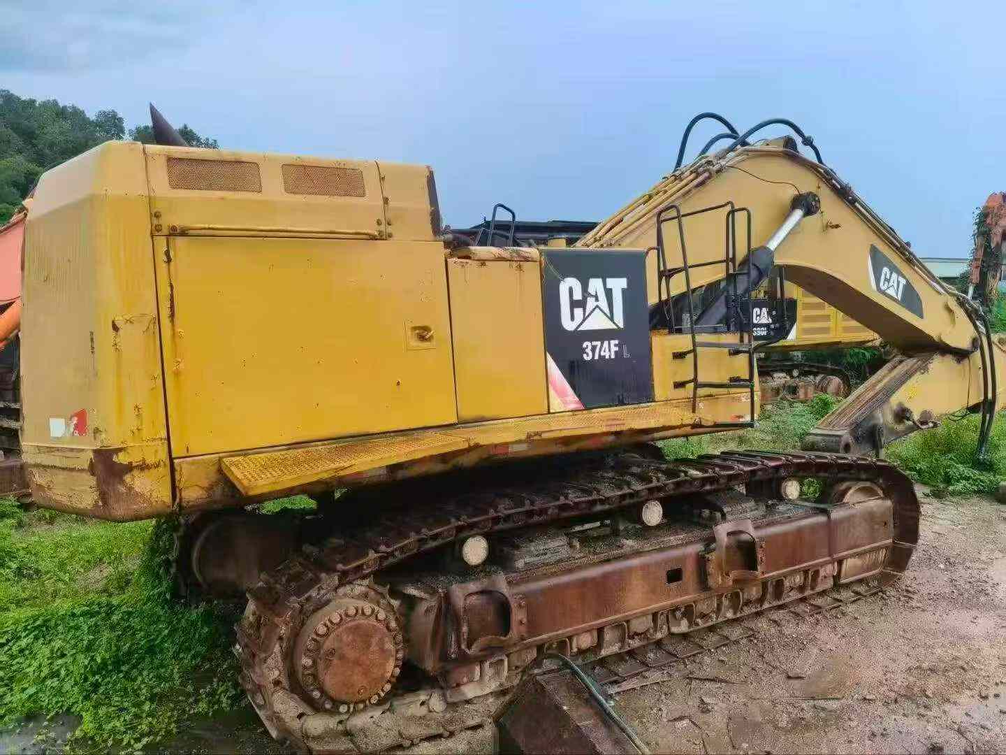 Buy Caterpillar 374D Used Excavator / 7 Buy Caterpillar 374D Used Excavator / 7