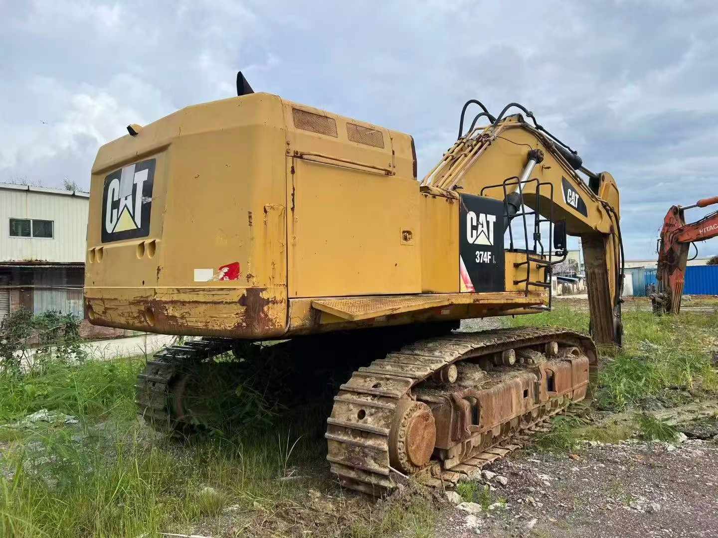 Buy Caterpillar 374D Used Excavator / 6