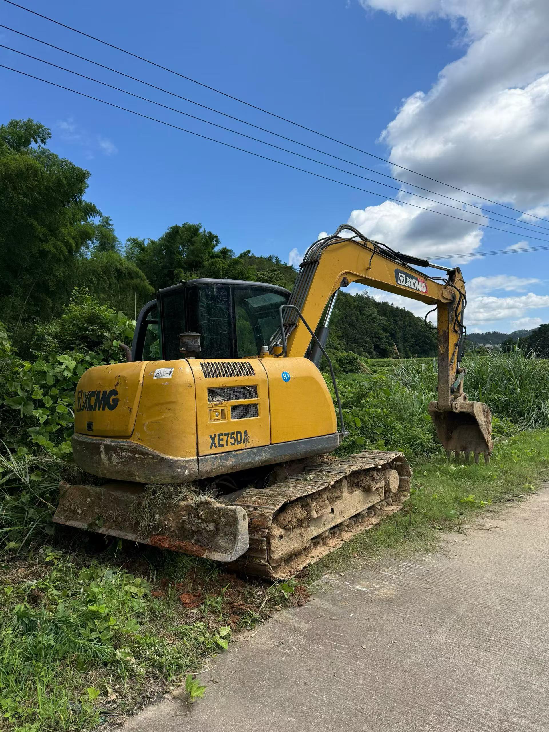 Buy XCMG XE75C Used Excavator / 6 Buy XCMG XE75C Used Excavator / 6