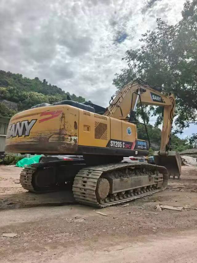 Buy Sany SY205C Used Excavator / 1
