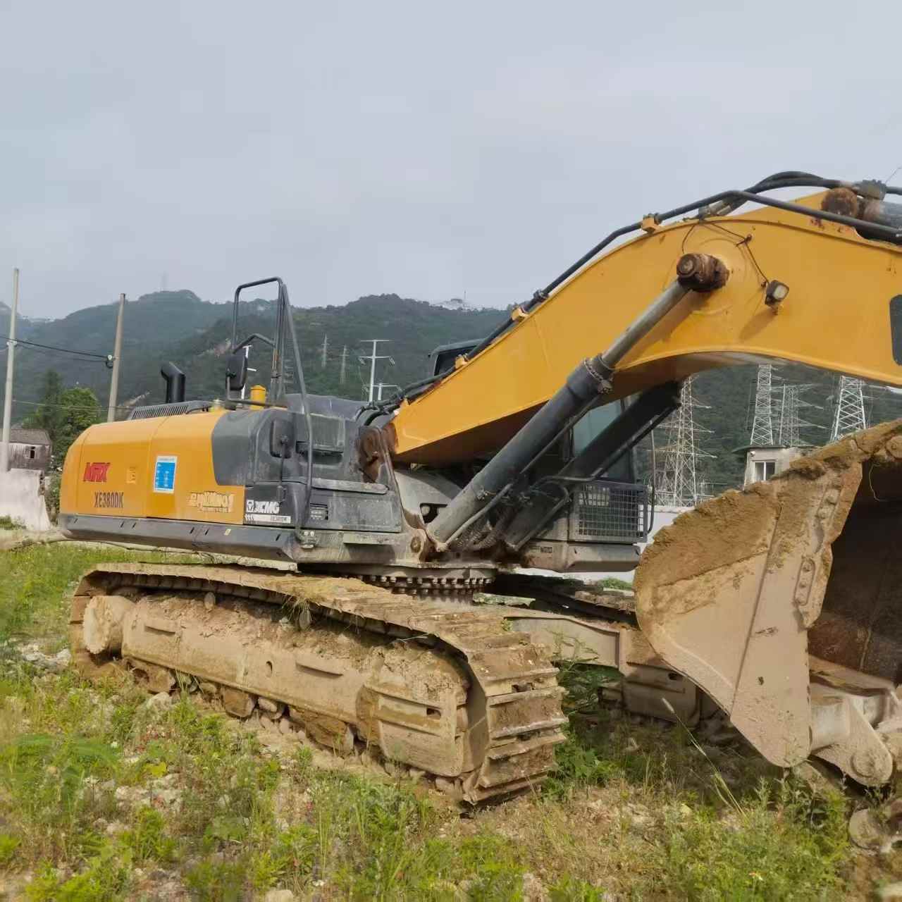 Buy XCMG XE380DK Used Excavator / 5 Buy XCMG XE380DK Used Excavator / 5