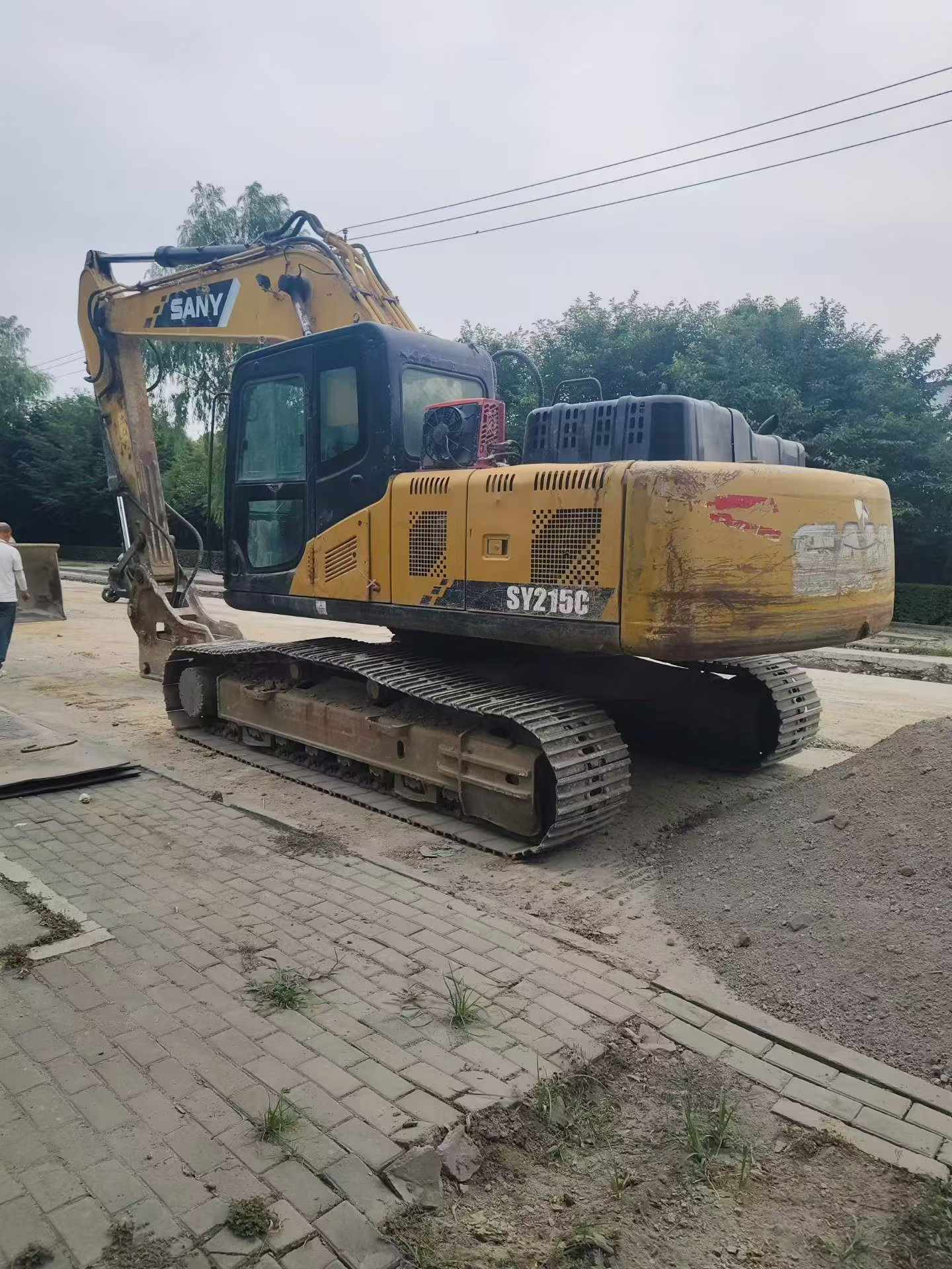 Buy Sany SY215C Used Excavator / 1