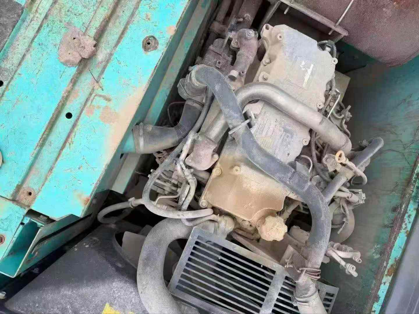 Buy Kobelco SK210 Used Excavator / 3 Buy Kobelco SK210 Used Excavator / 3