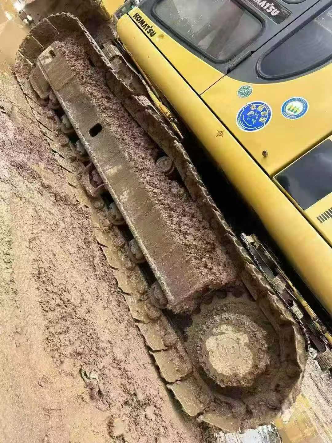 Buy Komatsu PC120-6 Used Excavator / 8 Buy Komatsu PC120-6 Used Excavator / 8
