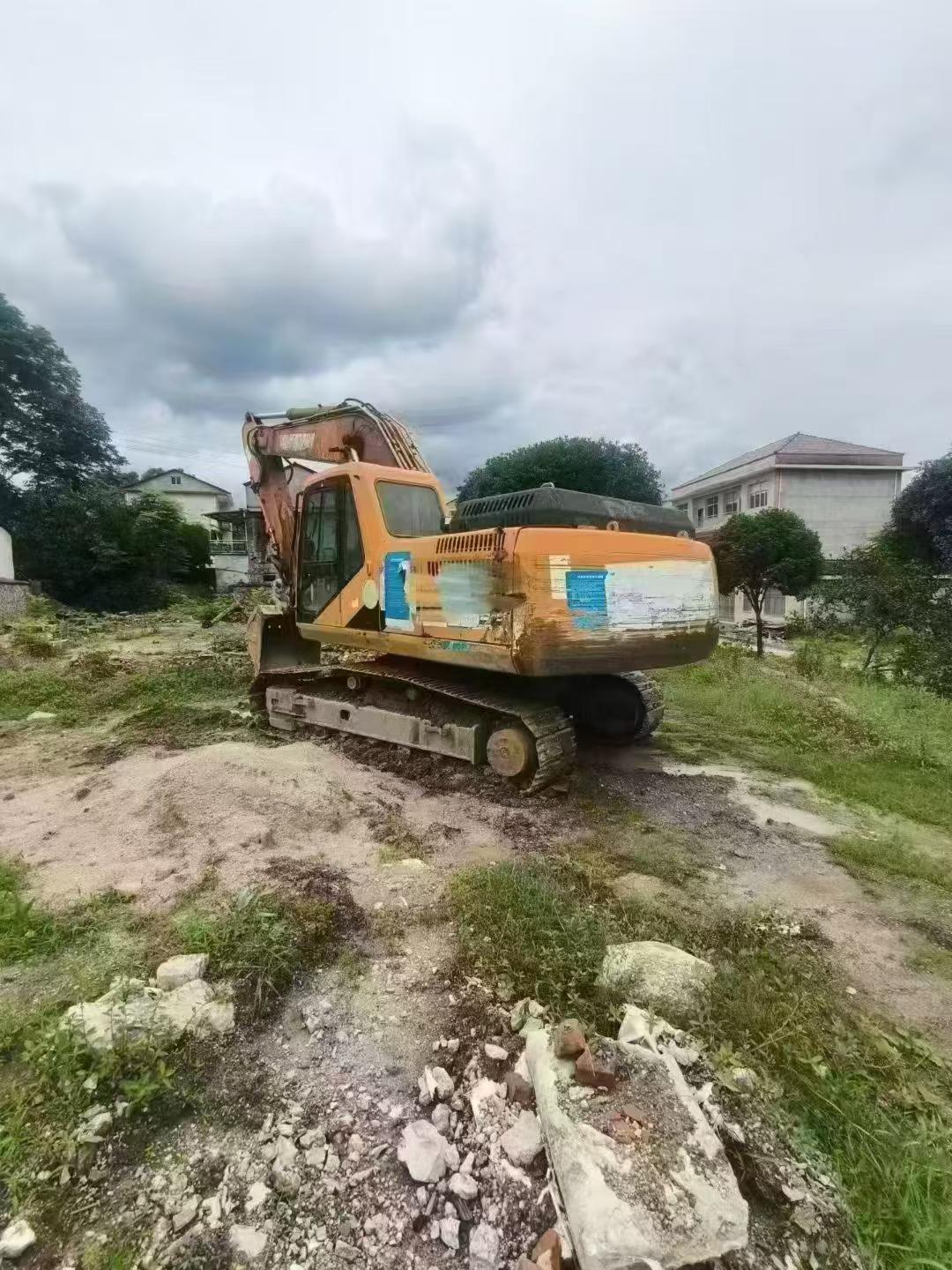 Buy Doosan DH215-9 Used Excavator / 1
