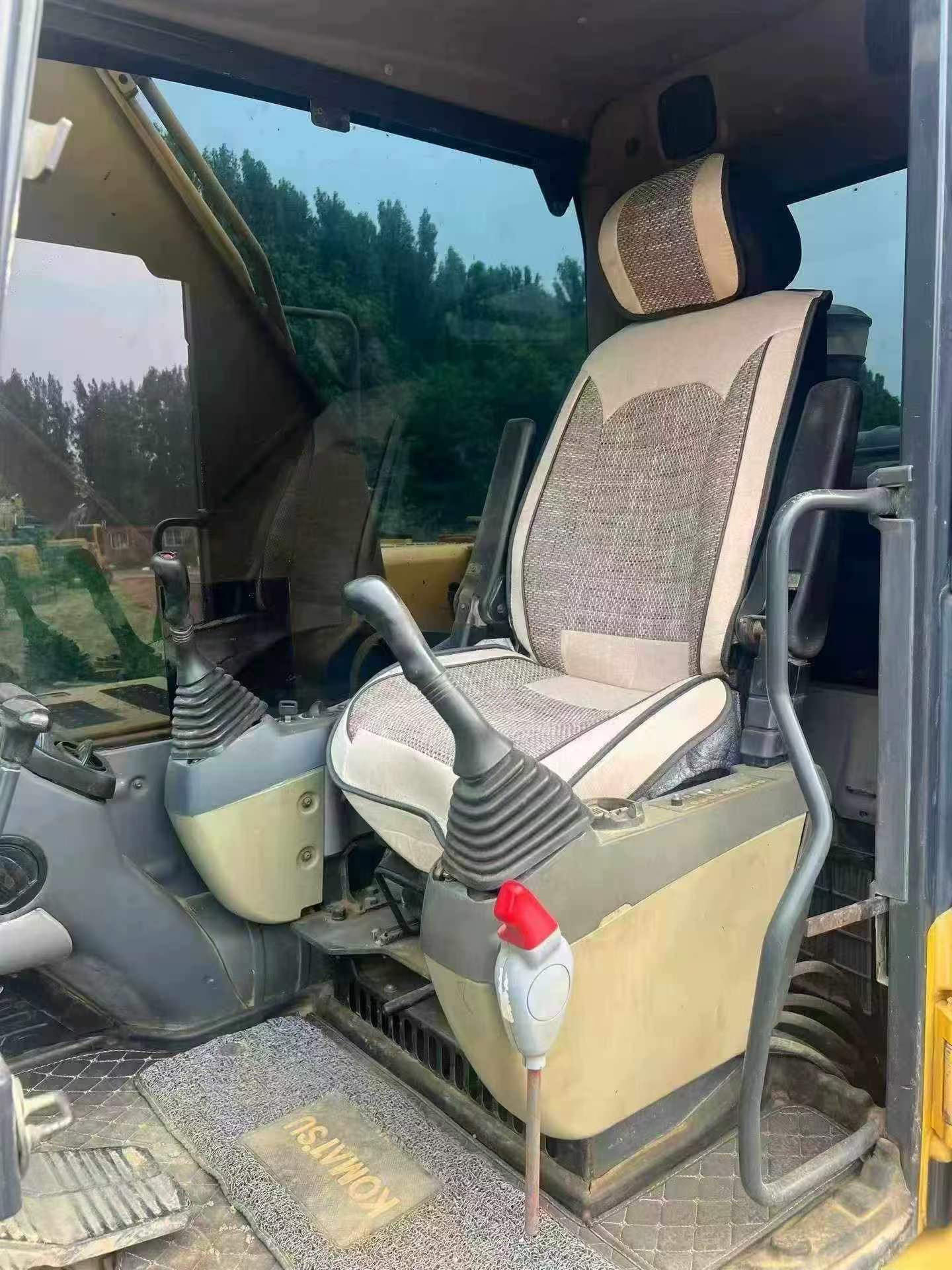 Buy Komatsu PC200 Used Excavator / 7 Buy Komatsu PC200 Used Excavator / 7