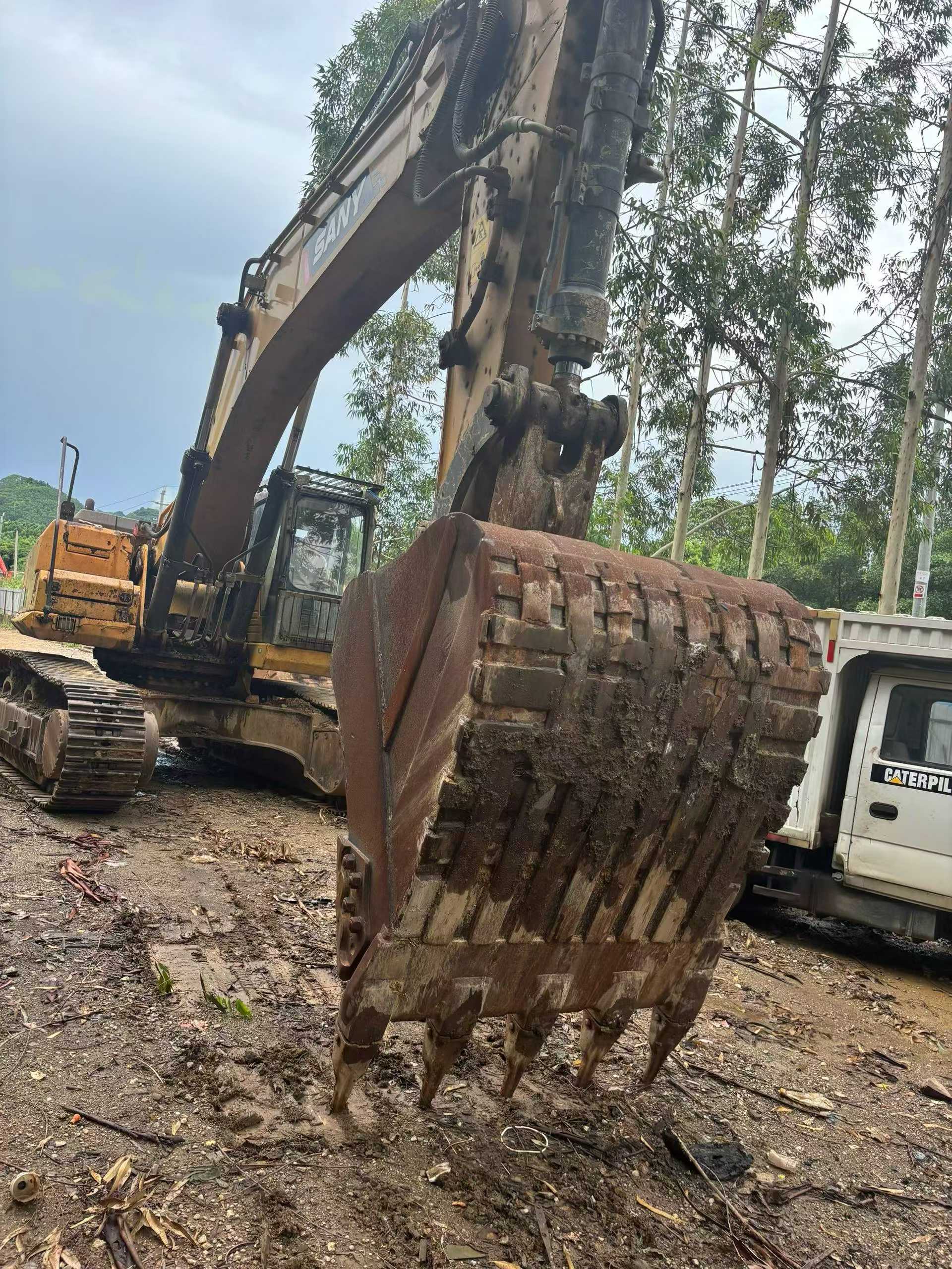 Buy Sany SY485C Used Excavator / 4