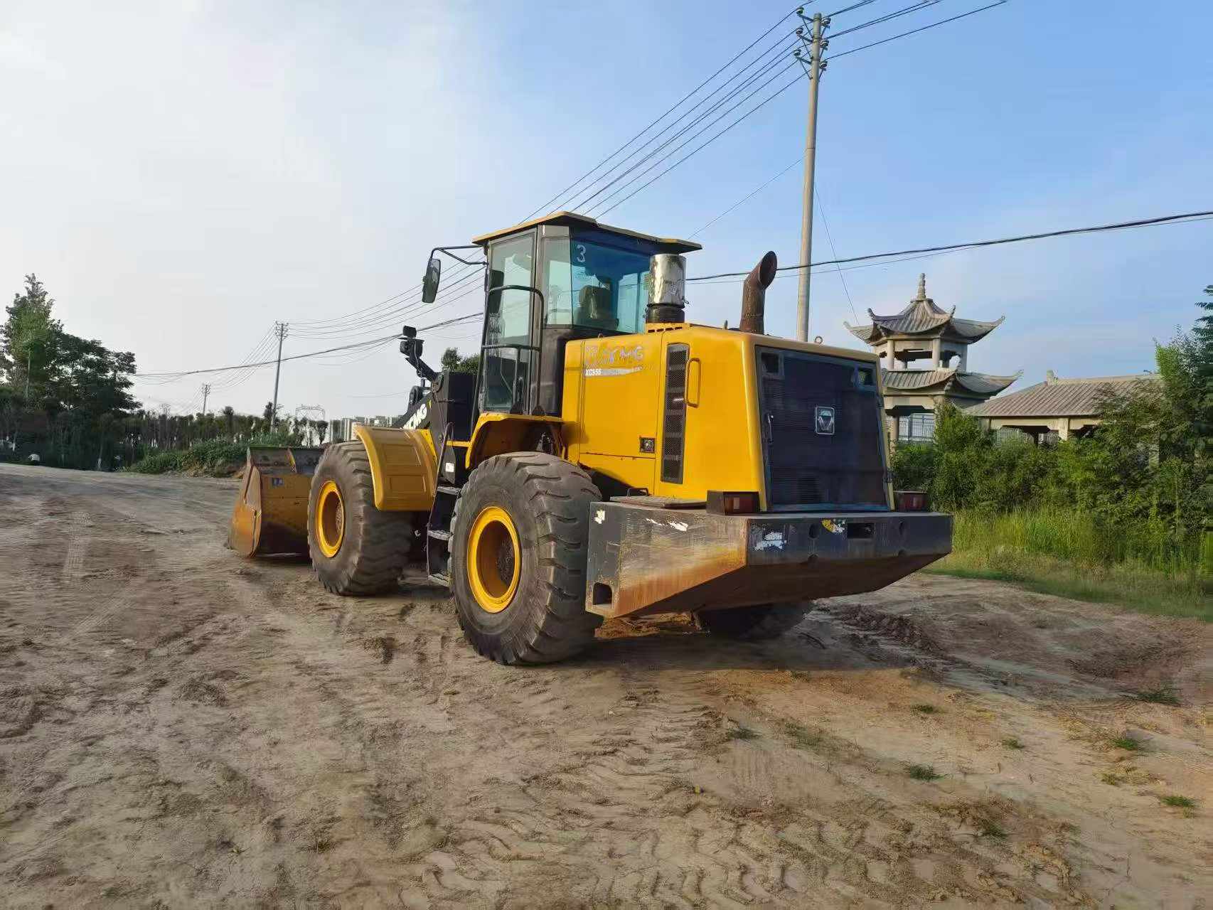 Buy XCMG XC956 Used Loader / 2 Buy XCMG XC956 Used Loader / 2