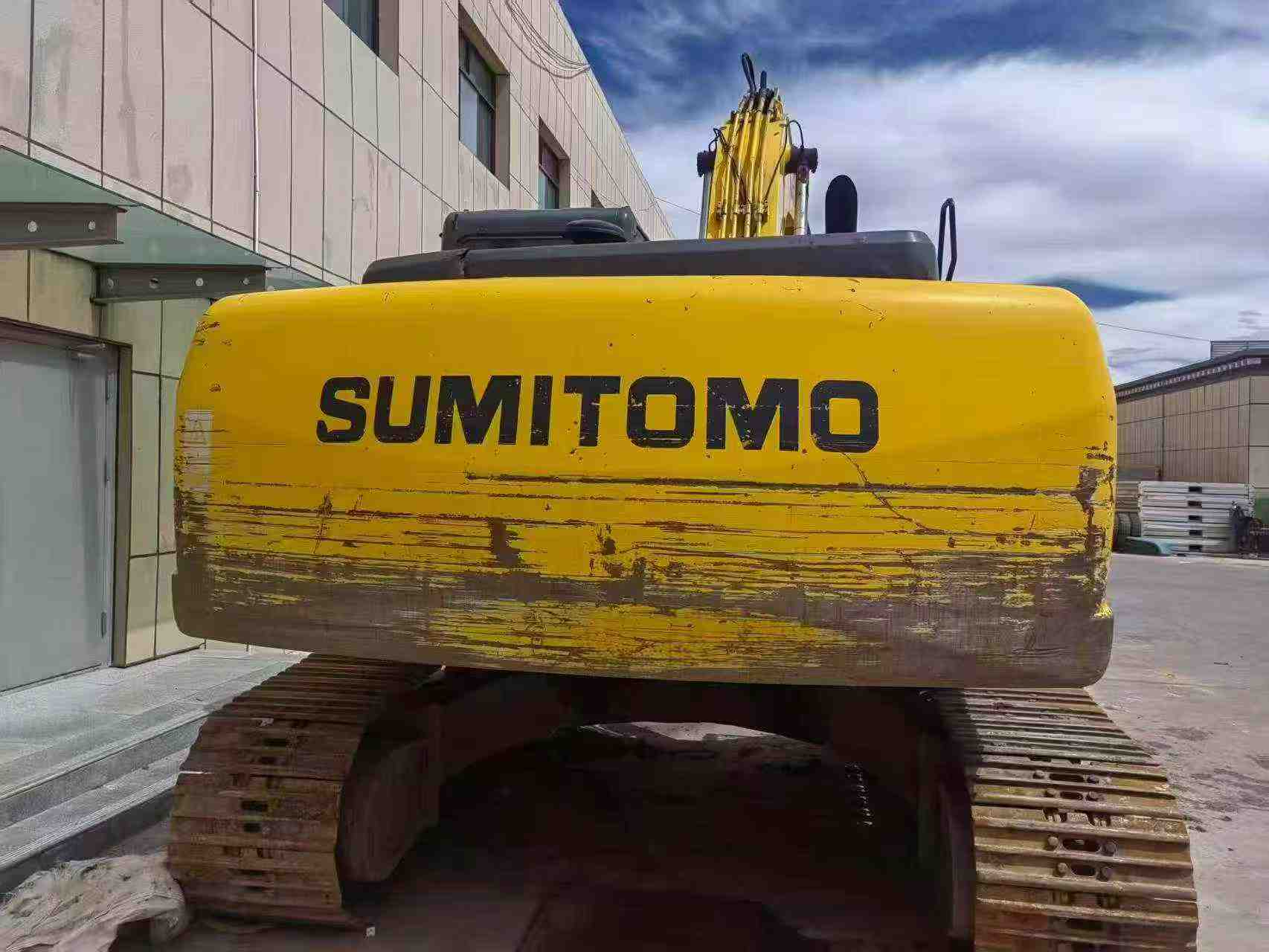 Buy Sumitomo SH240-3 Used Excavator / 1