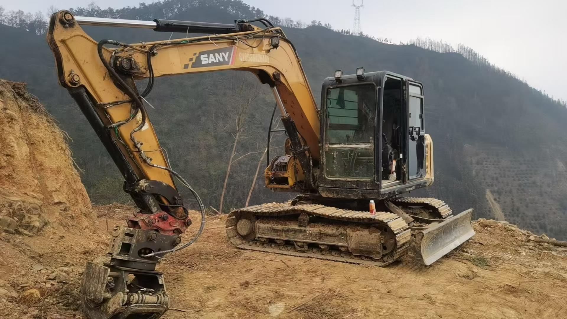 Buy Sany SY75 Used Excavator / 1