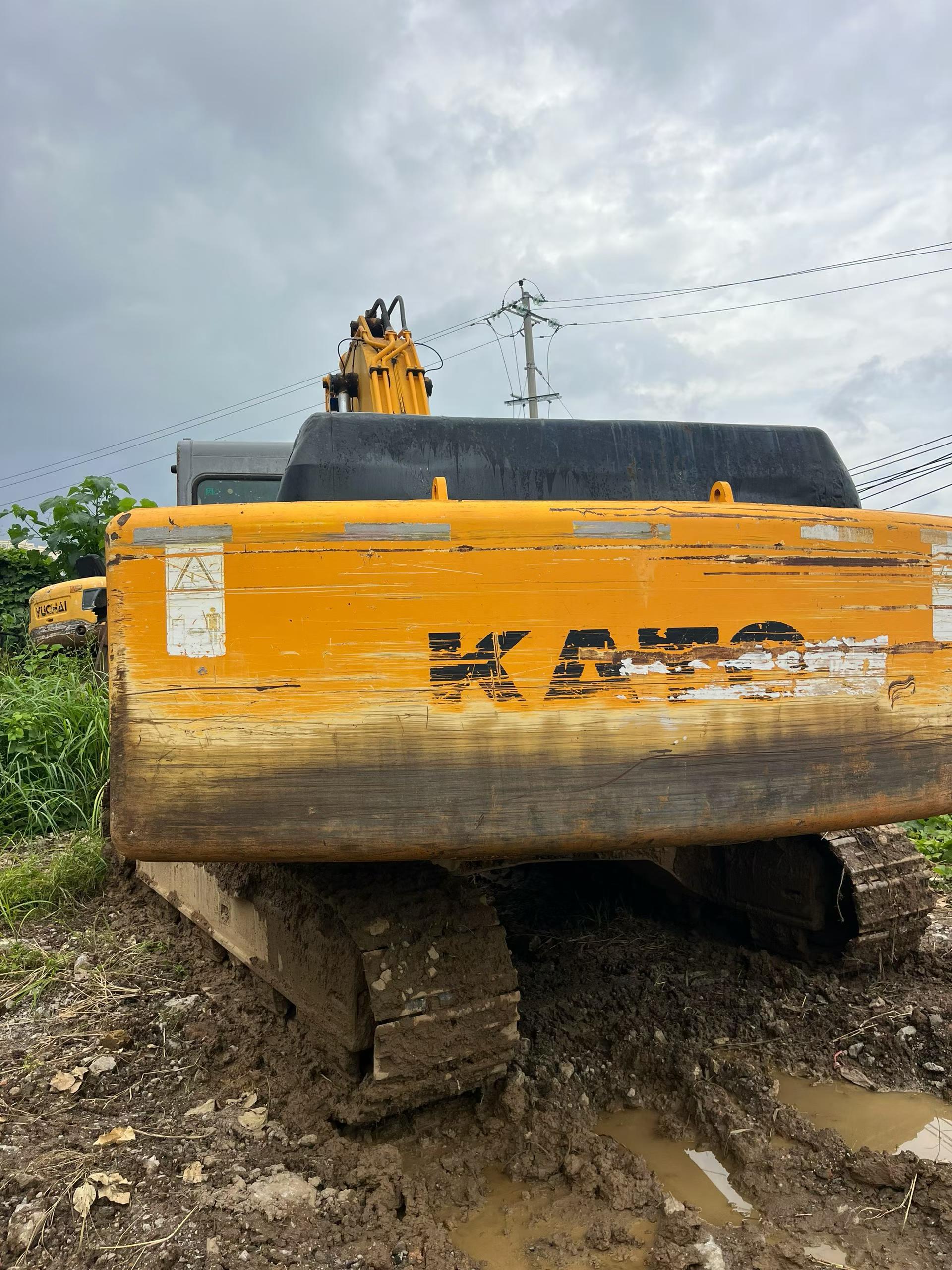 شراء حفارة Kato HD1430R مستعملة / 2