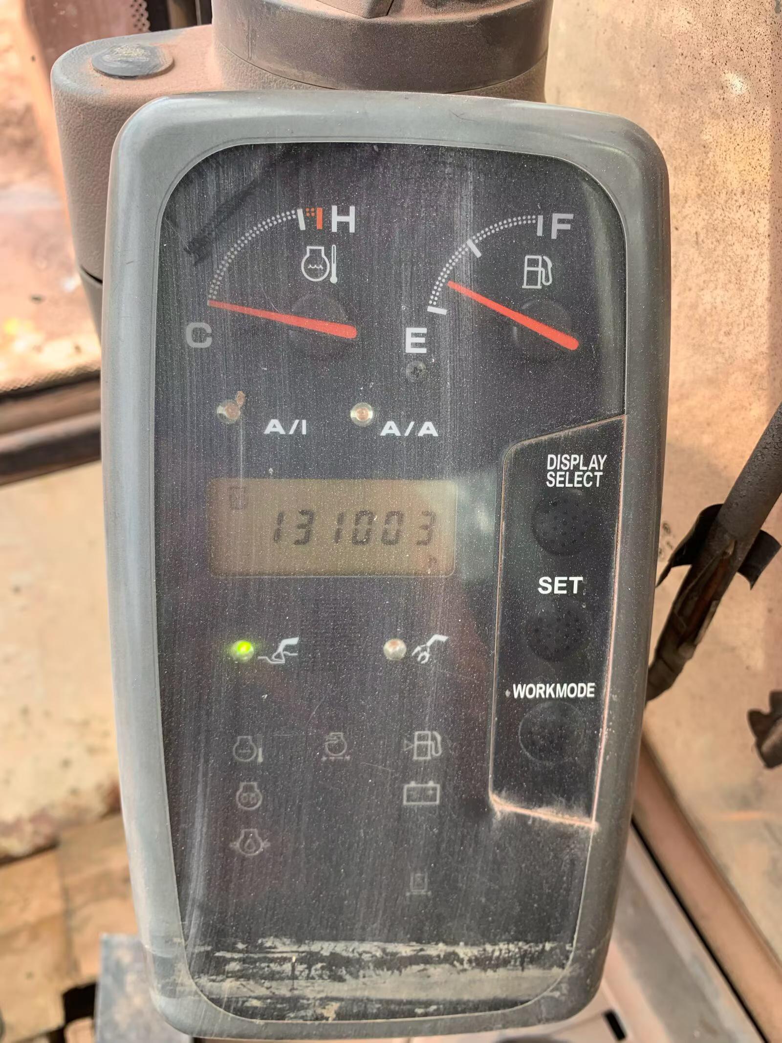 Buy Hitachi ZX240-3G Used Excavator / 6 Buy Hitachi ZX240-3G Used Excavator / 6