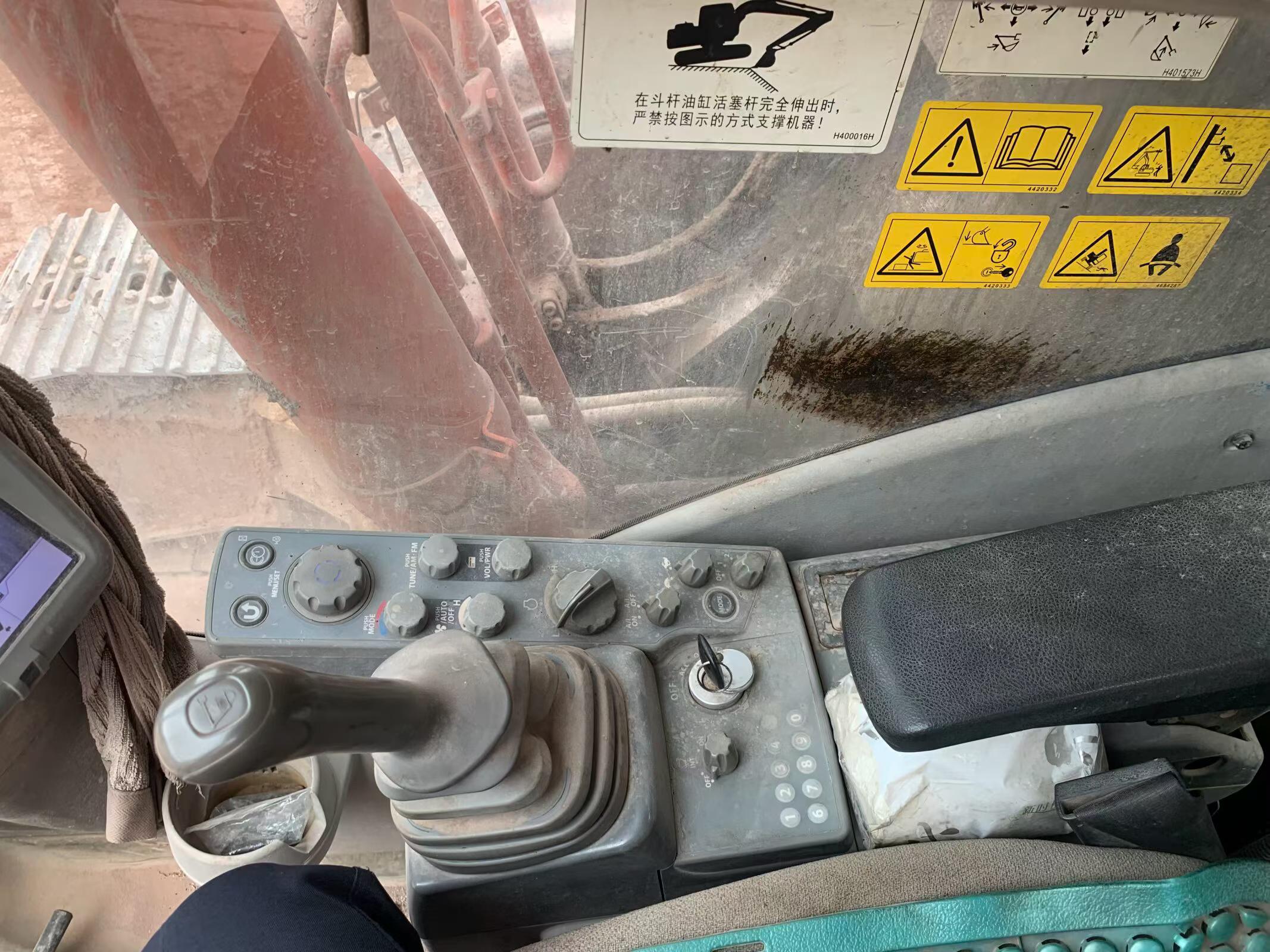 Buy Hitachi EX210-5 Used Excavator / 7 Buy Hitachi EX210-5 Used Excavator / 7