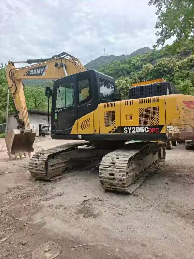 Buy Sany SY205C Used Excavator / 2 Buy Sany SY205C Used Excavator / 2