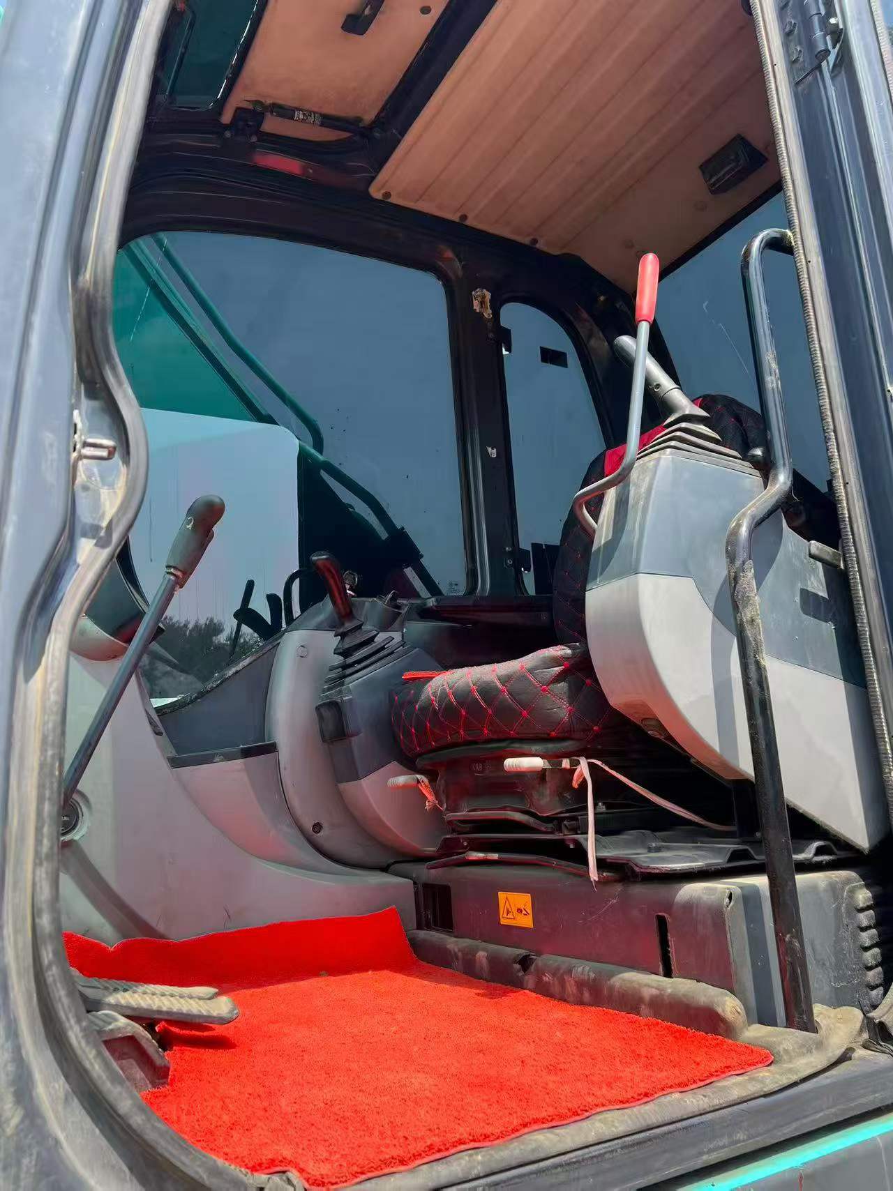 Buy Kobelco SK260 Used Excavator / 6 Buy Kobelco SK260 Used Excavator / 6