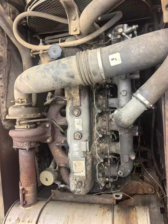 Buy Hitachi ZX200-6 Used Excavator / 1